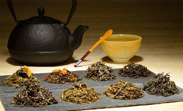 Black-Tea-vs-Green-Tea-Variety