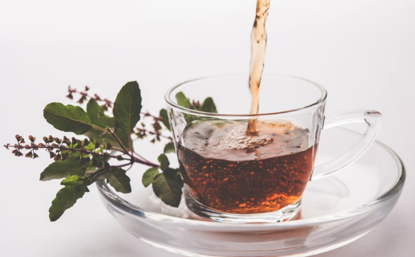 Benefits of Tulsi Tea | THE FLOW by PIQUE