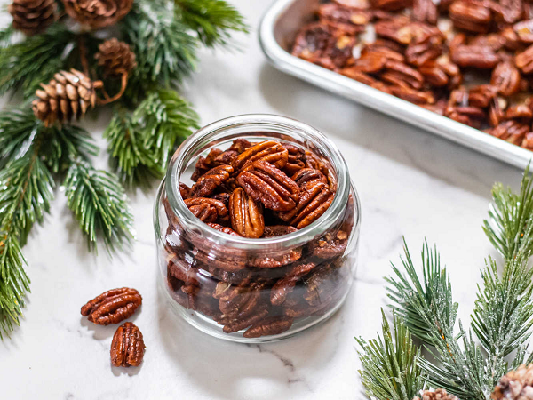 English Breakfast Candied Pecans Recipe
